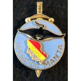 MANTA : Insigne métallique de l'Opération Manta type 1 Delsart sans couleur bleue drapeau tchad