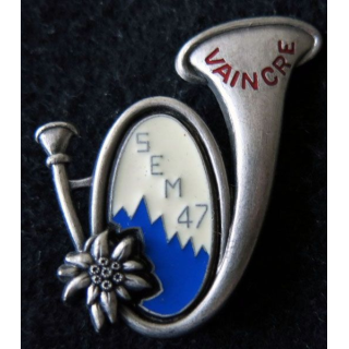 EMHM : Insigne métallique de la section éclaireurs de montagne 47 de l'EMHM  de fabrication Delsart