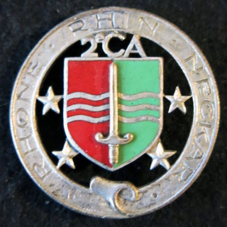 2° CA : 2° corps d'armée Rhône Rhin Neckar de fabrication Drago Paris en émail