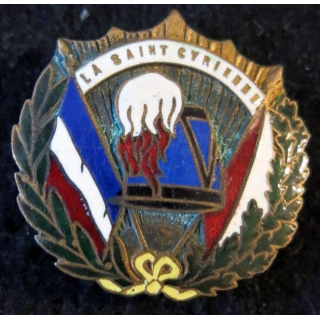 ASSOCIATION ST CYR : insigne métallique de l'association La Saint Cyrienne Arthus Bertrand Déposé émail