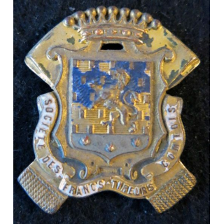 SFTC: insigne métallique de la société des francs-tireurs comtois en laiton embouti