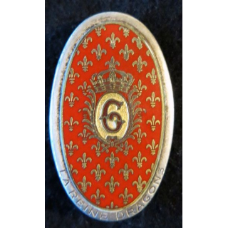 6° RD : insigne métallique du 6° régiment de dragons de fabrication Drago Paris G. 1017