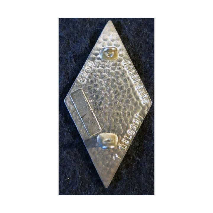 4° RC : insigne métallique du 4° régiment de cuirassiers de fabrication Delsart Sens G. 942
