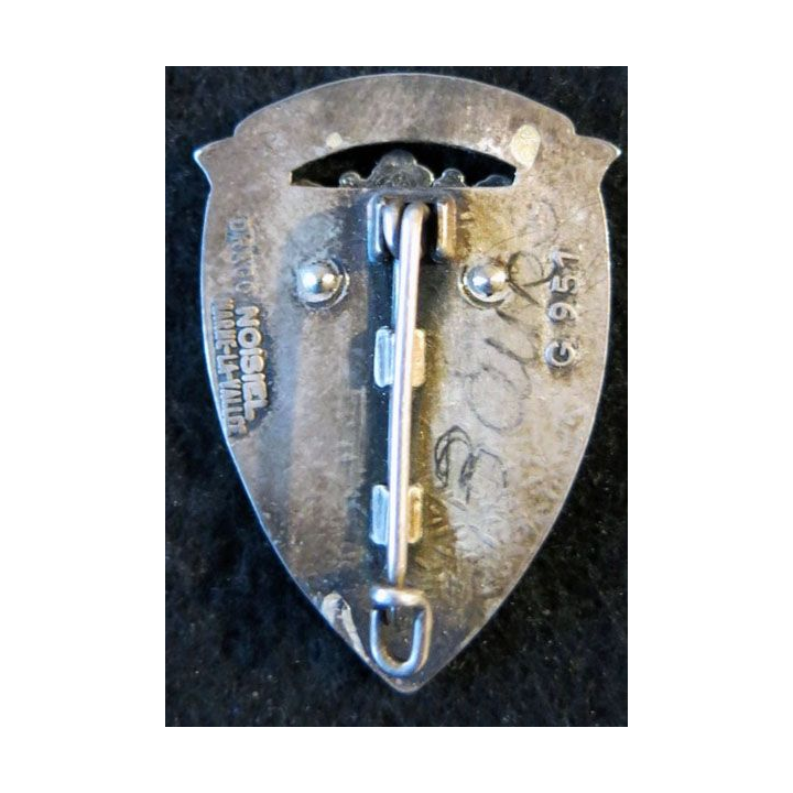 3° RC : insigne métallique du 3° régiment de cuirassiers de fabrication Drago Noisiel G. 951