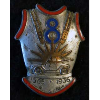 8° RC : insigne métallique du 8° régiment de cuirassiers petit modèle de fabrication Arthus Bertrand petit modèle émail