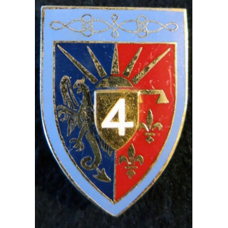 4° RH : insigne métallique du 4° régiment de hussards de fabrication Delsart G. 441