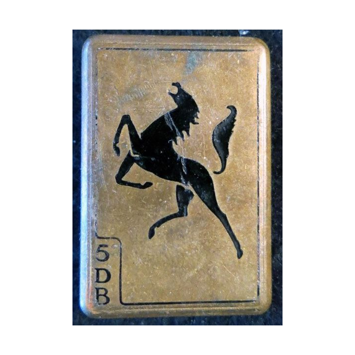 5° DB : insigne métallique de la 5° division blindée France d'abord de fabrication Drago O. M H. 102 émail