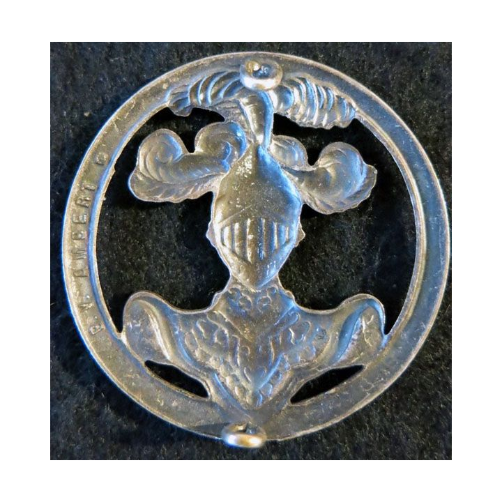 insigne de béret de l’arme blindée cavalerie de fabrication B.V Ambert