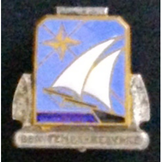 BEAUTEMPS BEAUPRE : insigne du bateau hydrographe Beautemps Beaupré Drago H. 556 en ém
