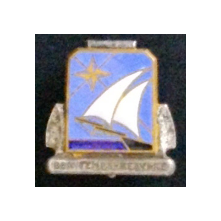 BEAUTEMPS BEAUPRE : insigne du bateau hydrographe Beautemps Beaupré Drago H. 556 en ém