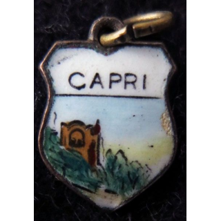 BLASON CAPRI : Ancien blason en émail de la ville de Capri 16 x 11 mm avec anneau et maillon