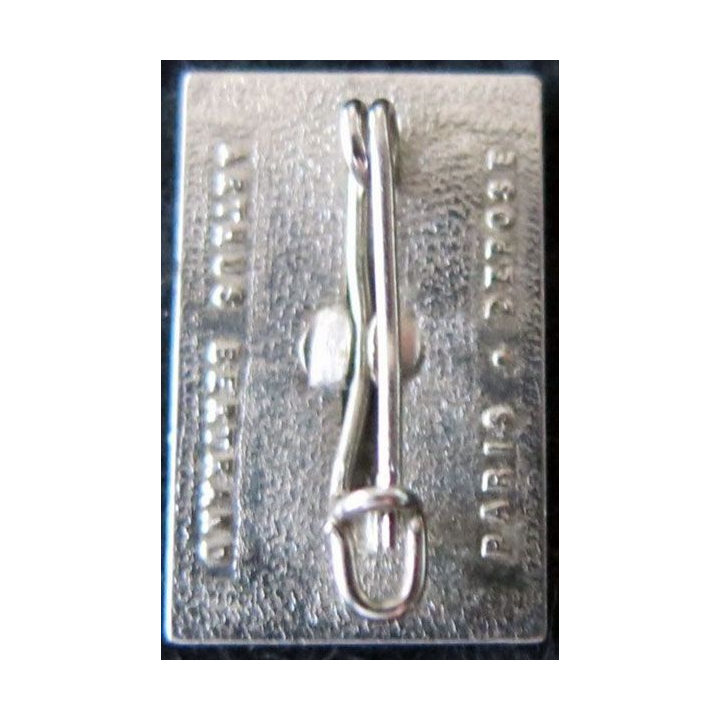 JO GRENOBLE : pin's des jeux olympiques de 1968 de fabrication Arthus Bertrand déposé