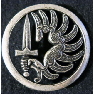 INSIGNE DE BÉRET : insigne de béret des régiments des troupes aéroportées et de chasseurs parachutistes Boussemart