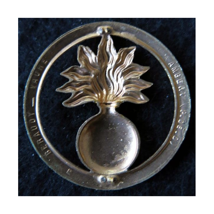 INSIGNE DE BÉRET : insigne de béret de l'école militaire interarmes fabrication Beraudy