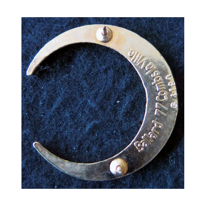 INSIGNE DE BÉRET 1° TIR : insigne de béret du 1° régiment de tirailleurs Ballard G. 4180