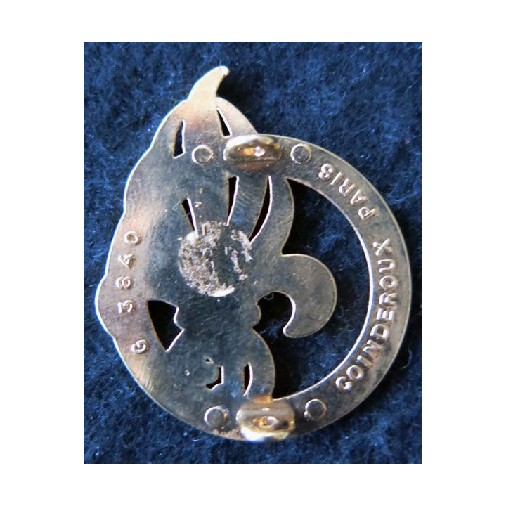 INSIGNE DE BÉRET 13° DBLE : insigne de béret de la 13° demi brigade de la Légion étrangère de fabrication Coinderoux G. 3840
