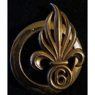 INSIGNE DE BÉRET 6° REG : insigne de béret du 6° régiment étranger de génie de fabrication Coinderoux G. 3840