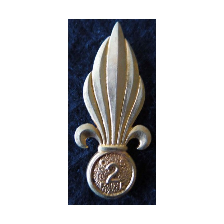 INSIGNE DE BÉRET 2° REI : insigne de béret du 2° régiment étranger d'infanterie de fabrication Drago Paris R75