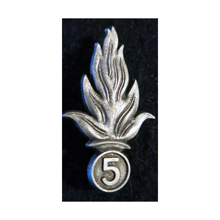 INSIGNE DE BÉRET 5° REI : insigne de béret du 5° régiment étranger d'infanterie Extrême-Orient fabrication Drago R77