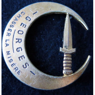 CDO : insigne métallique du commando Georges de fabrication Drago Paris N° 135