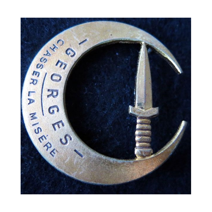 CDO : insigne métallique du commando Georges de fabrication Drago Paris N° 135