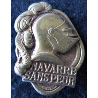 5° RI : insigne métallique du 5° régiment d'infanterie Navarre sans peur Drago Paris 1951 signé L. Bazor