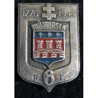 6° RI : 6° régiment d'infanterie de fabrication Drago Béranger peint dos lisse embouti