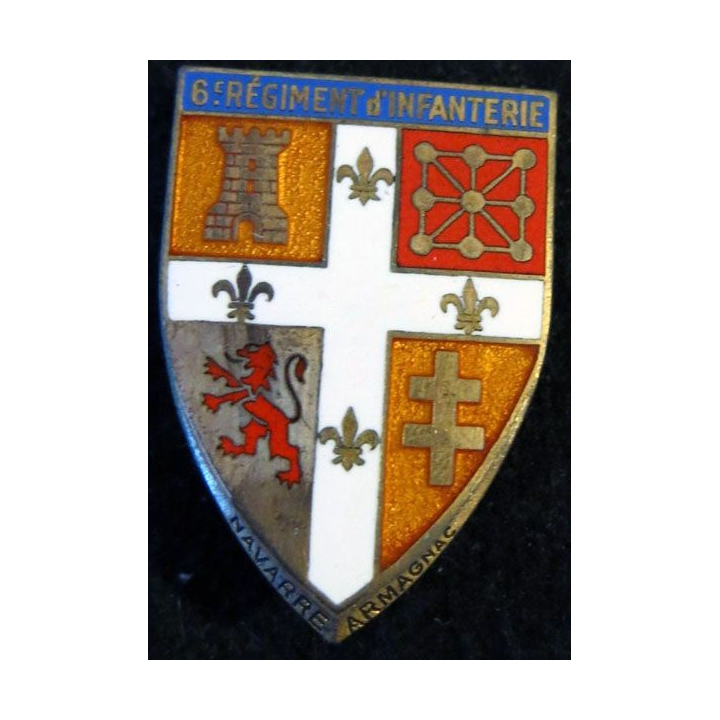6° RI : 6° régiment d'infanterie de fabrication Drago Paris G. 1267 en émail de 1956