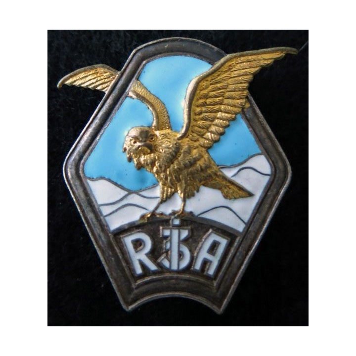 3° RIA : insigne métallique du 3° régiment d'infanterie Alpine fabrication L. Aubert en émail