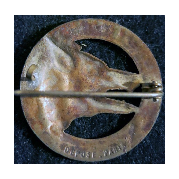 8° RI : insigne métallique du 8° régiment d'Infanterie  tout bronze de fabrication (Mourgeon) déposé Paris