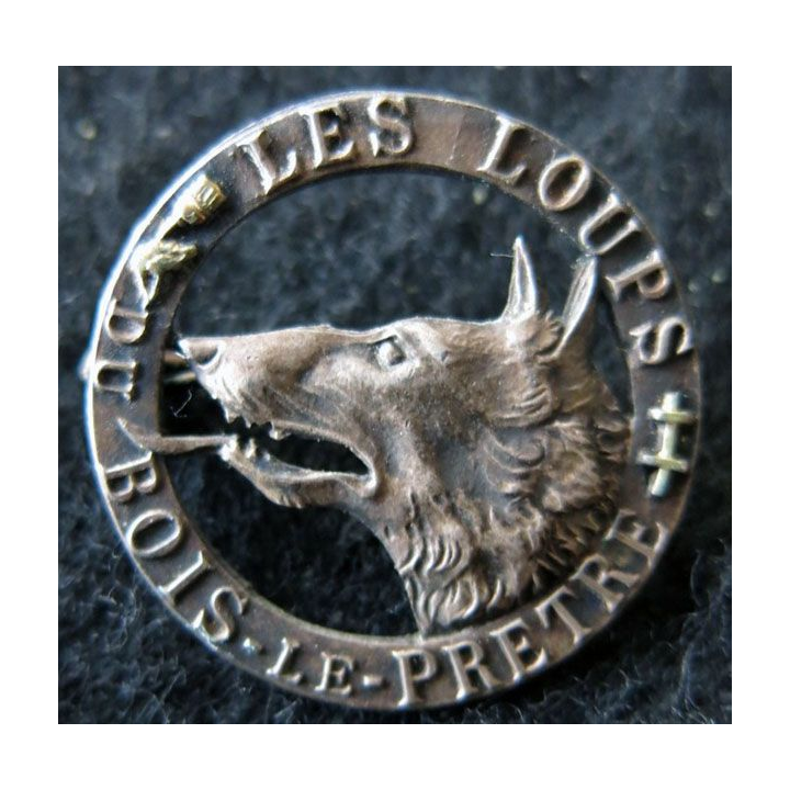 168° RIF : insigne métallique du 168° régiment d''infanterie de forteresse Les Loups du Bois Le Prêtre 27 mm embouti