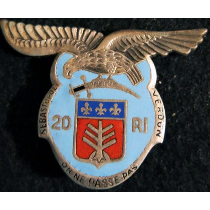 20° RI : 20° régiment d''infanterie de fabrication Arthus Bertrand modèle argenté