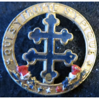 27° RI : insigne métallique du 27° régiment d'infanterie de fabrication non marquée en émail