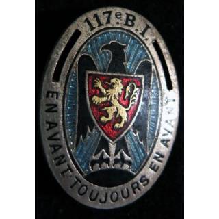 117° BI : insigne métallique du 117° bataillon d'infanterie de fabrication Drago Paris en émail