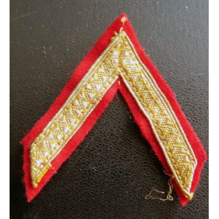 Galon de sergent appelé PDL d'artillerie sur crochets
