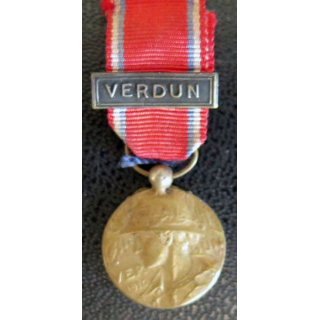médaille miniature commémorative de la bataille de Verdun 1916 