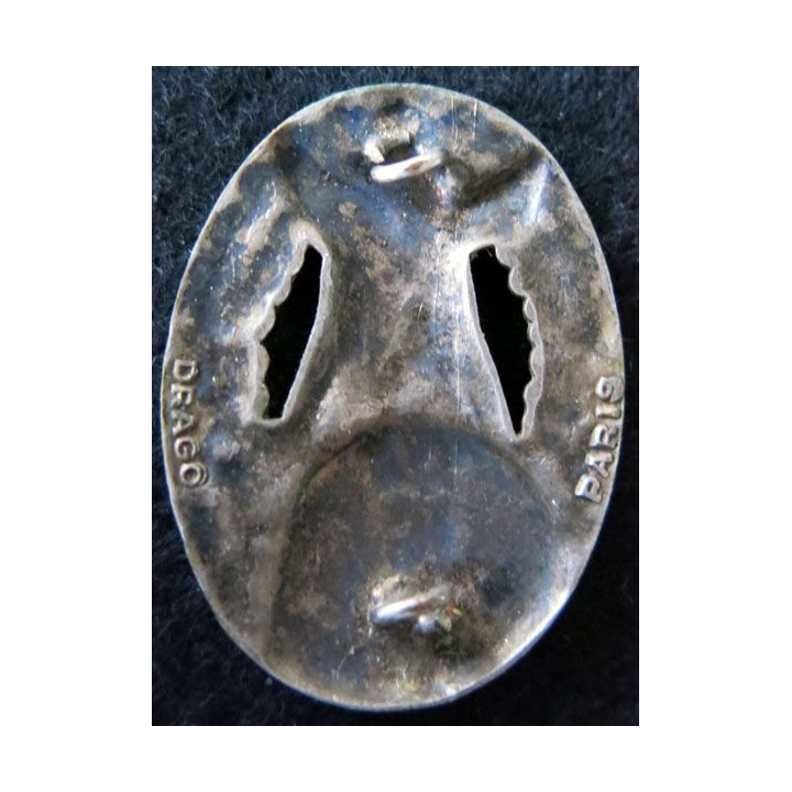 134° BI : insigne métallique du 134° bataillon d'infanterie de fabrication Drago Paris embouti