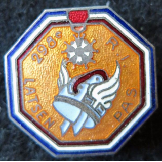 298° RI : 298° régiment infanterie de fabrication Augis Lyon S.B en émail