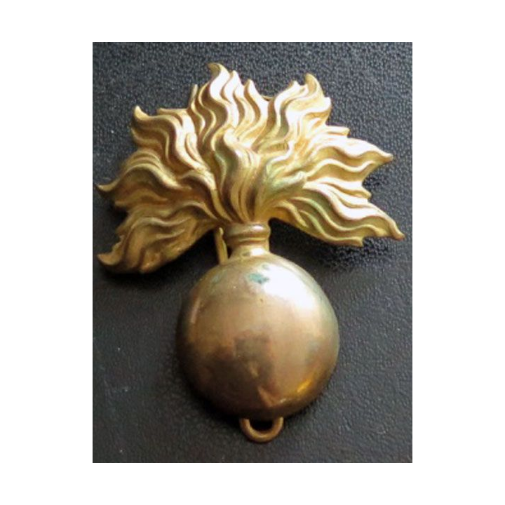 insigne de casquette des Grenadiers Guards de l'armée britannique