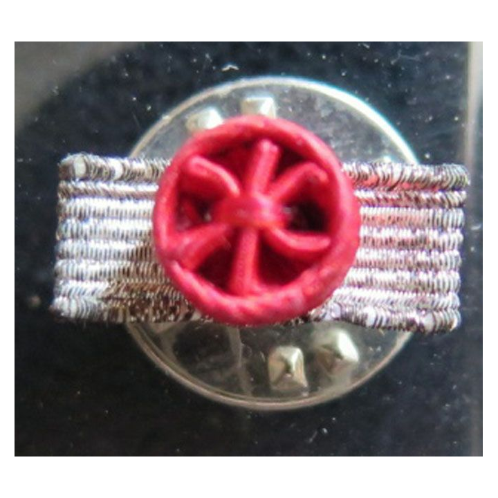 rosette de commandeur de boutonnière de la Légion d'Honneur
