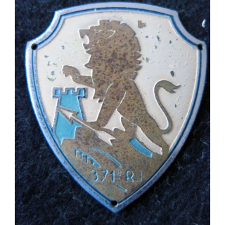 371° RI : 371° régiment infanterie sans mention du fabricant peint avec trous de couture