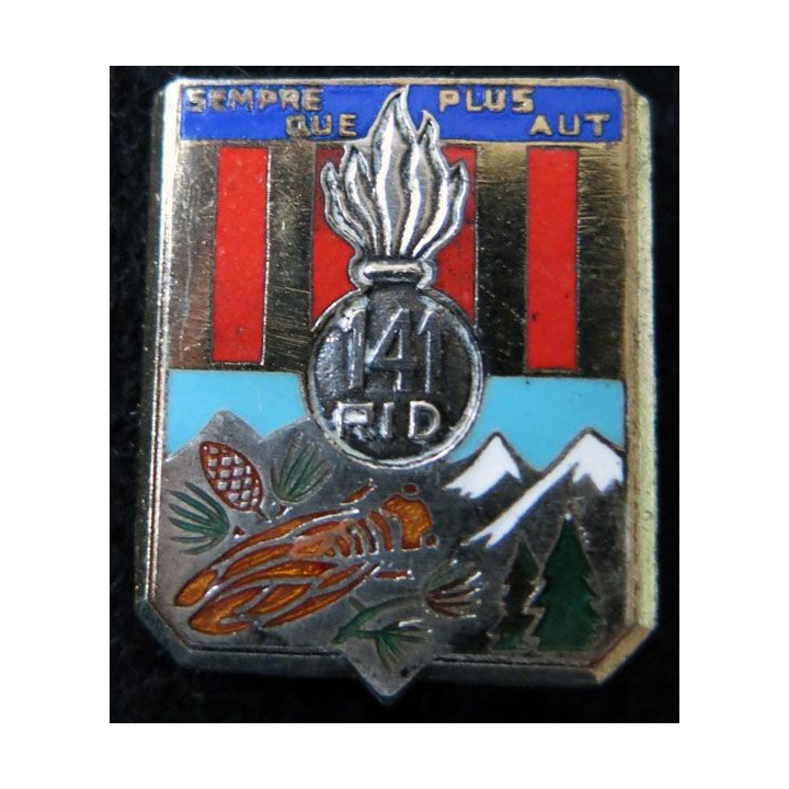 141° RID : Insigne métallique du 141° régiment d'infanterie divisionnaire de fabrication Drago Paris G. 2786