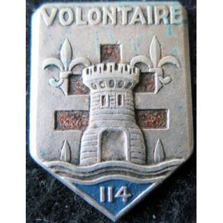 114° RIA : Insigne métallique du 114° régiment  d’infanterie "Volontaire" de fabrication Drago Béranger déposé peint