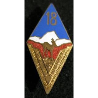 18° RI : Insigne métallique du 18° régiment d’infanterie de fabrication Drago Paris Déposé (1941)
