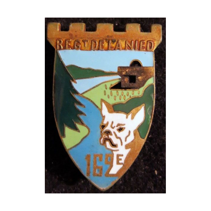 162° RIF : insigne mértallique du 162° régiment d'infanterie  de forteresse  de la NIED ABPD émail