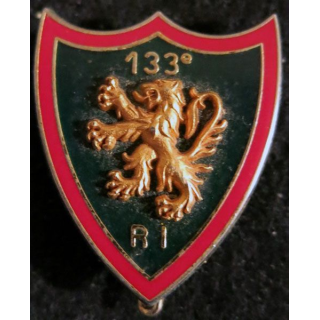 133° RID : Insigne métallique du 133° régiment d’infanterie divisionnaire de fabrication Delsart Sens G. 2881