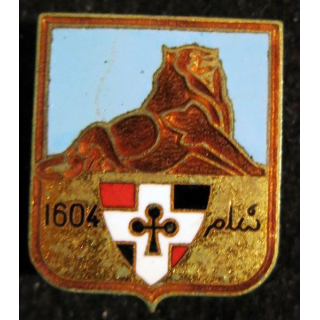35° RI : insigne métallique du 35° régiment d'infanterie fabrication non spécifiée émail