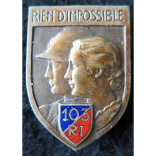 103° RI : 103° régiment d'infanterie de fabrication Arthus Bertrand (poinçon) émail et bronze