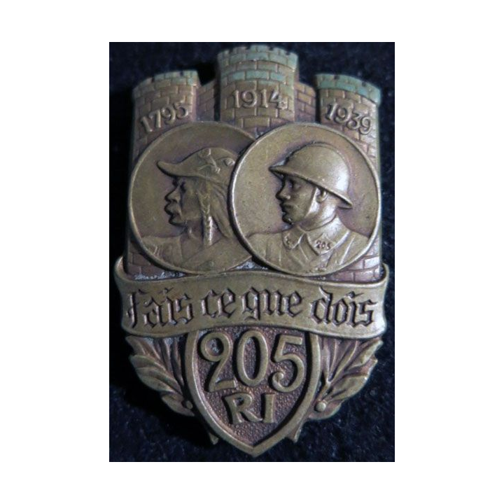 205° RI : 205° régiment d'infanterie de fabrication non spécifiée en bronze