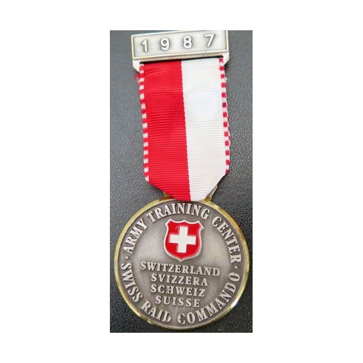 SUISSE : Médaille du Swiss rail commando army training center  1987